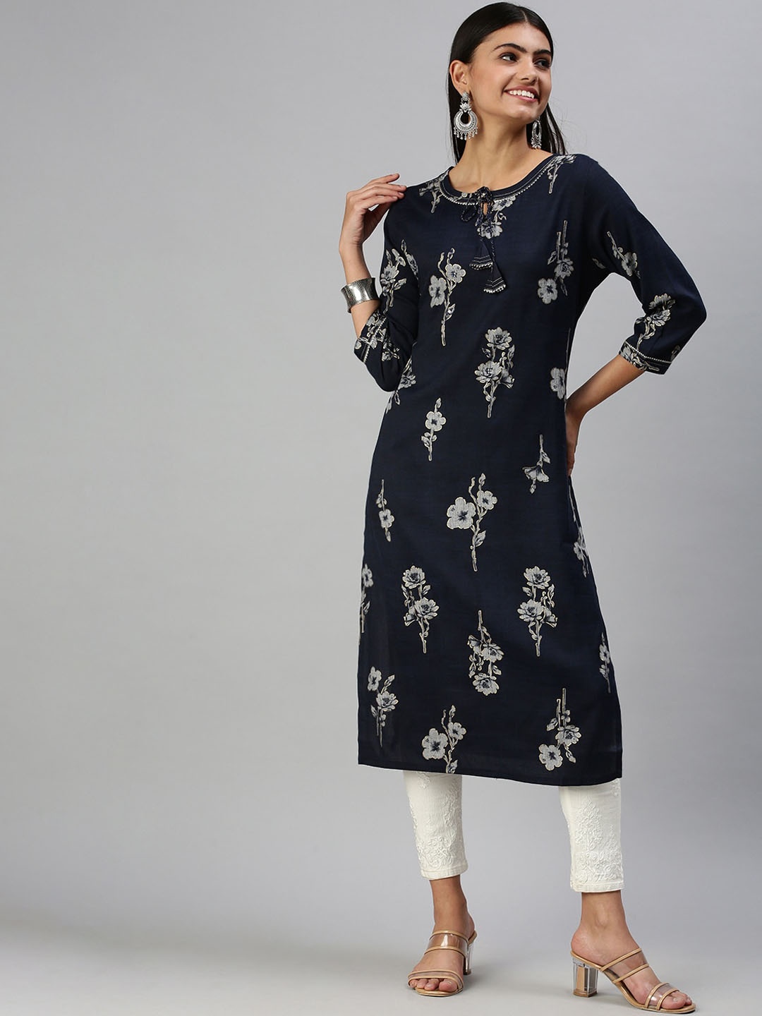 

SHOWOFF Floral Printed Cotton Foil Print Tie-Up Neck Straight Kurta, Navy blue