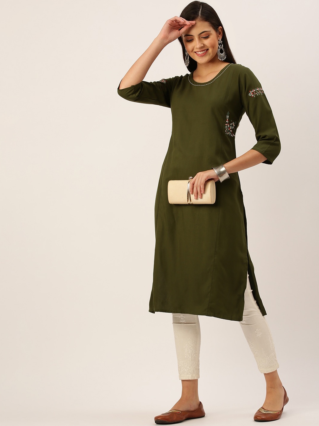 

SHOWOFF Floral Embroidered Thread Work Cotton Straight Kurta, Olive