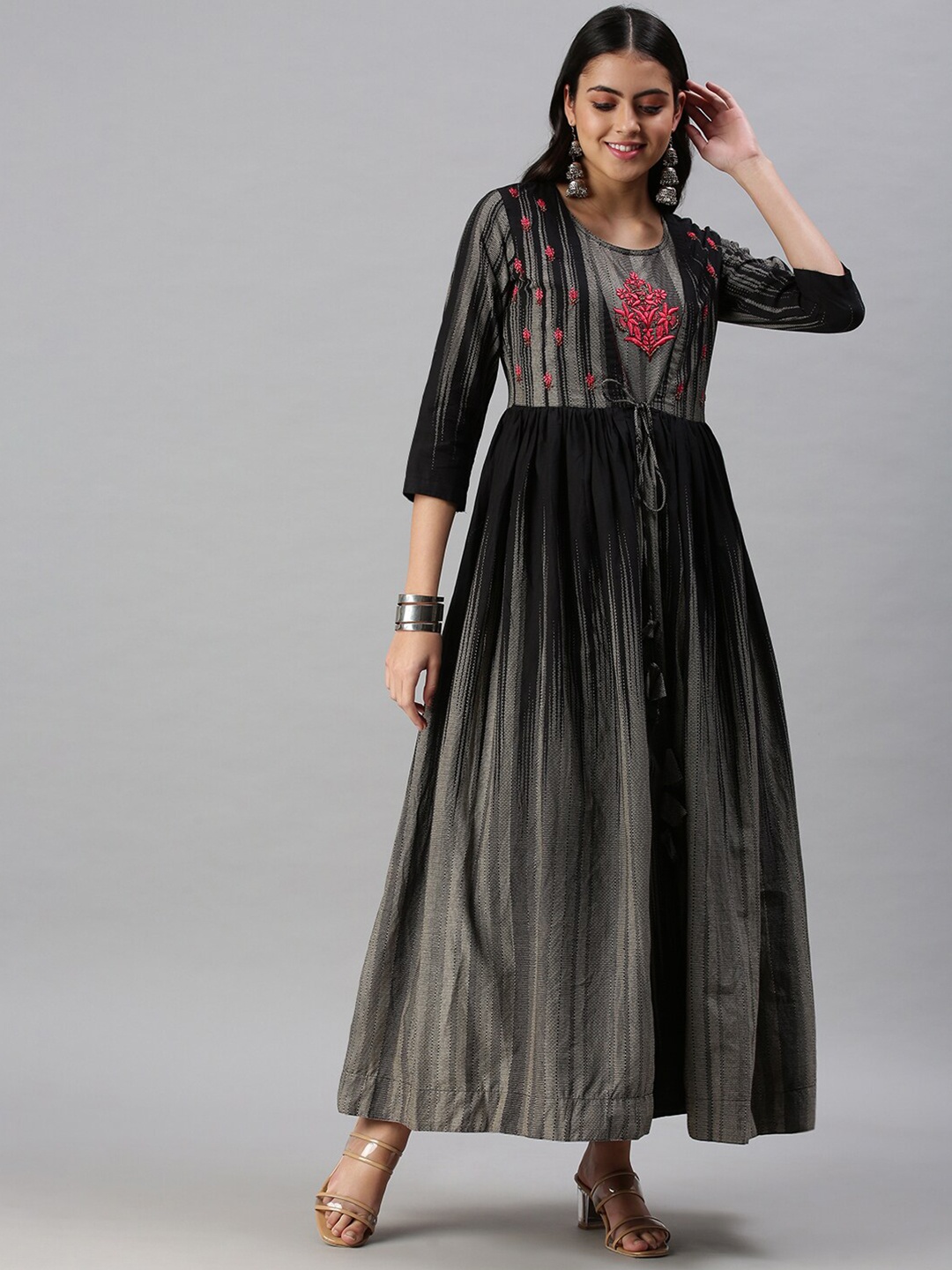 

SHOWOFF Abstract Printed Thread Work Anarkali Kurta, Grey