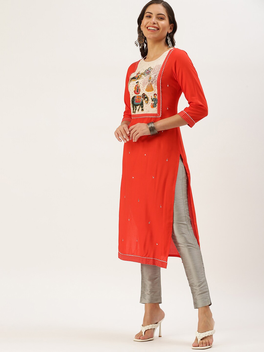 

SHOWOFF Embellished Gotta Patti Grandeur & Majestic Artwork Kurta, Orange