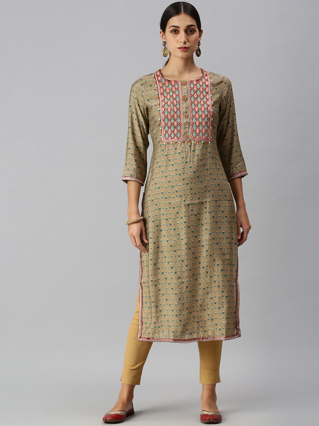 

SHOWOFF Ethnic Motifs Printed Thread Work Kurta, Beige