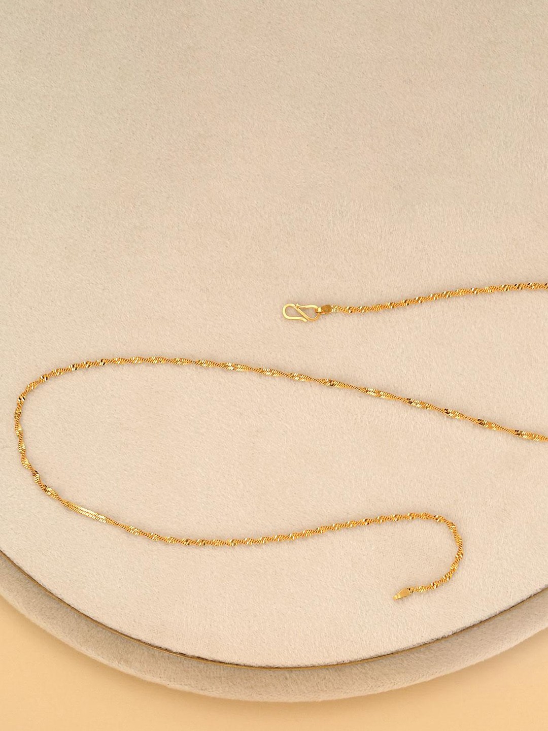 

CANDERE A KALYAN JEWELLERS COMPANY Men 18KT BIS Hallmark Gold Chain 6.22 g