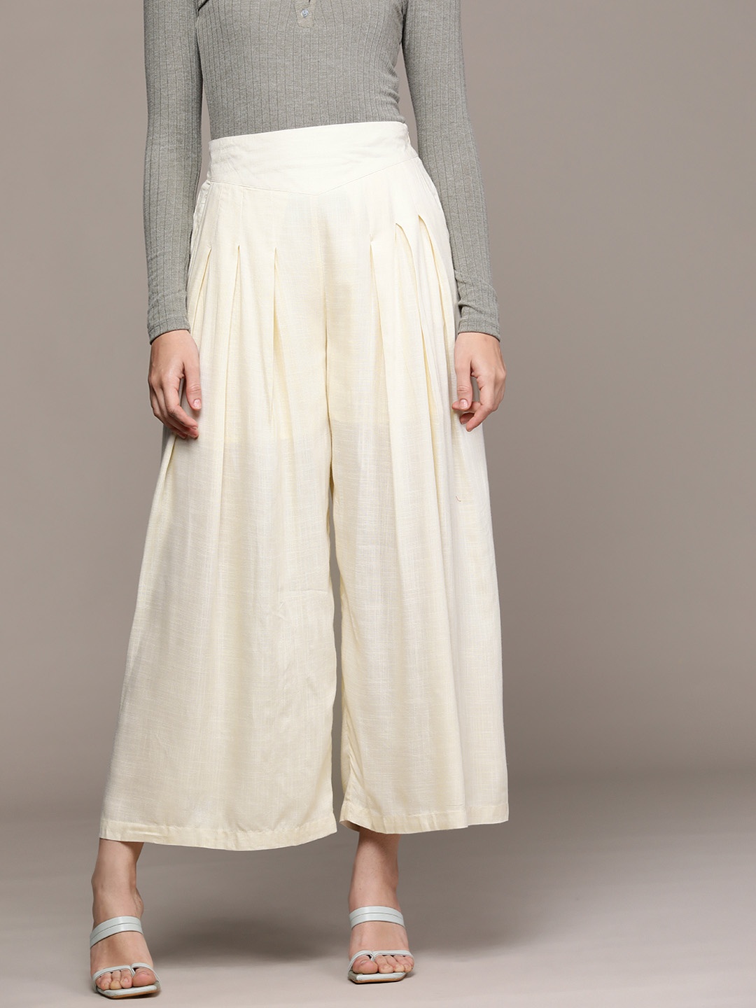 

aarke Ritu Kumar Relaxed Flared Pleated Trousers, Off white