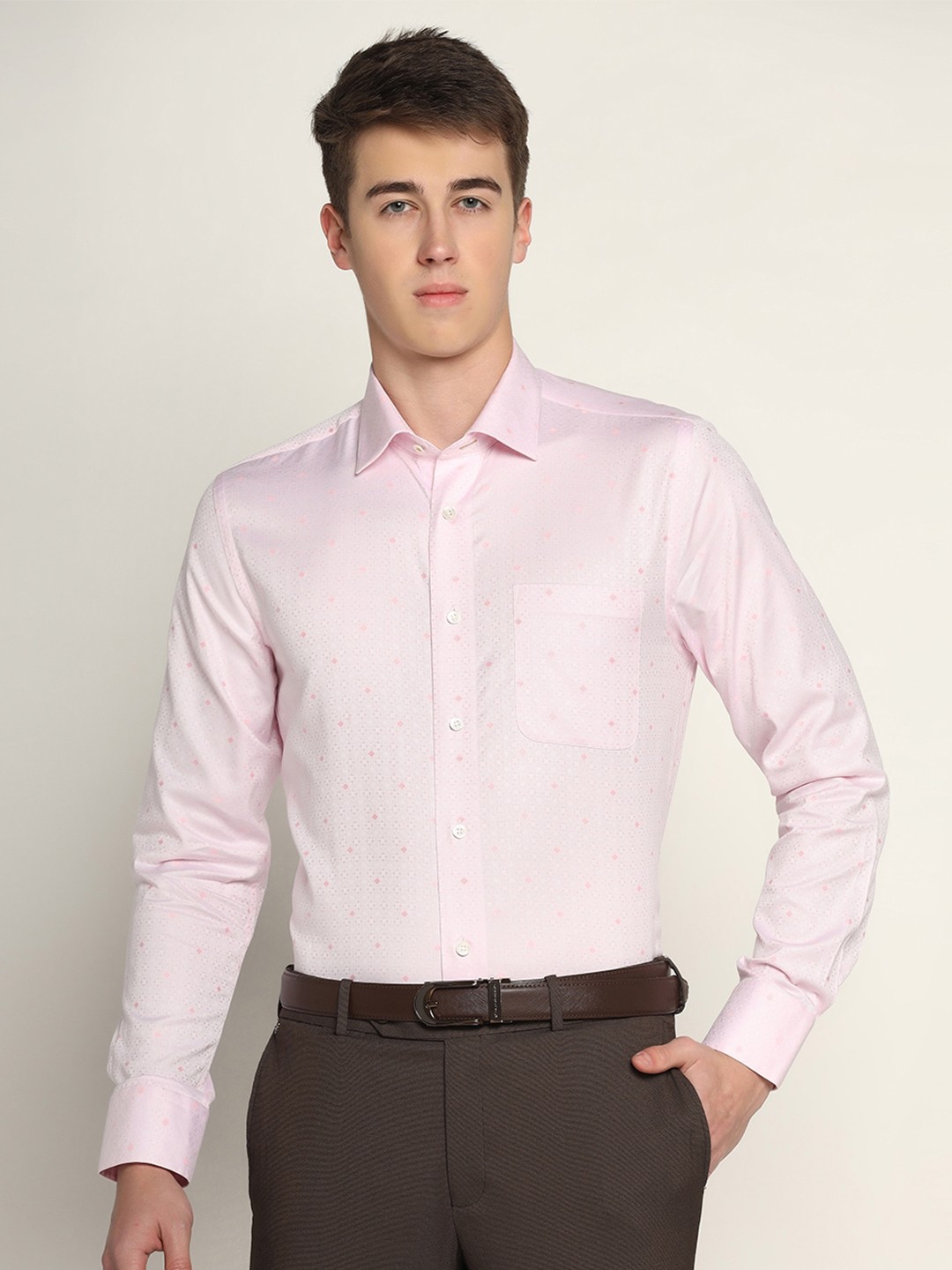 

Blackberrys Men Luxe Slim Fit Formal Shirt, Pink