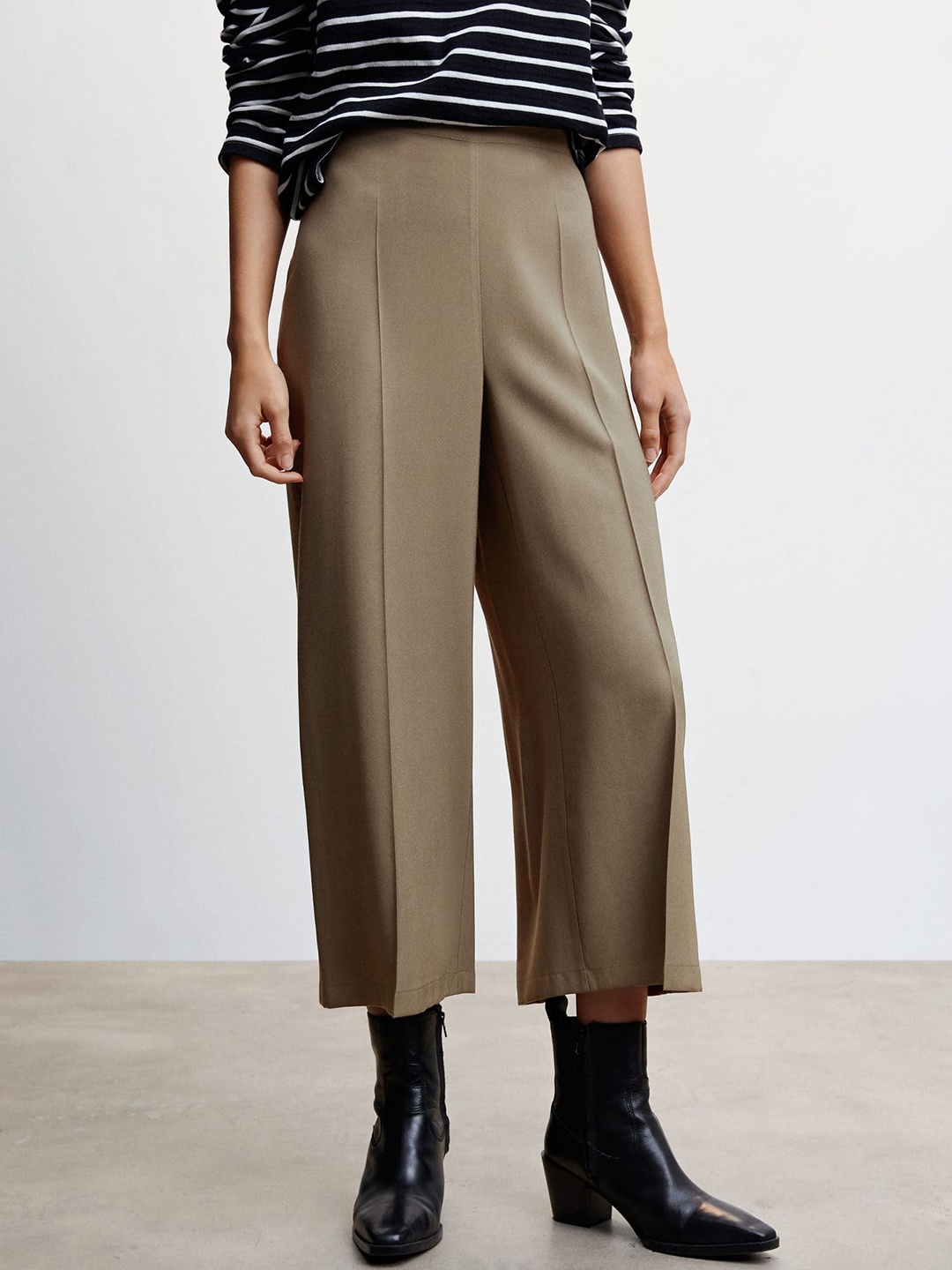 

MANGO Women High-Rise Regular Trousers, Olive