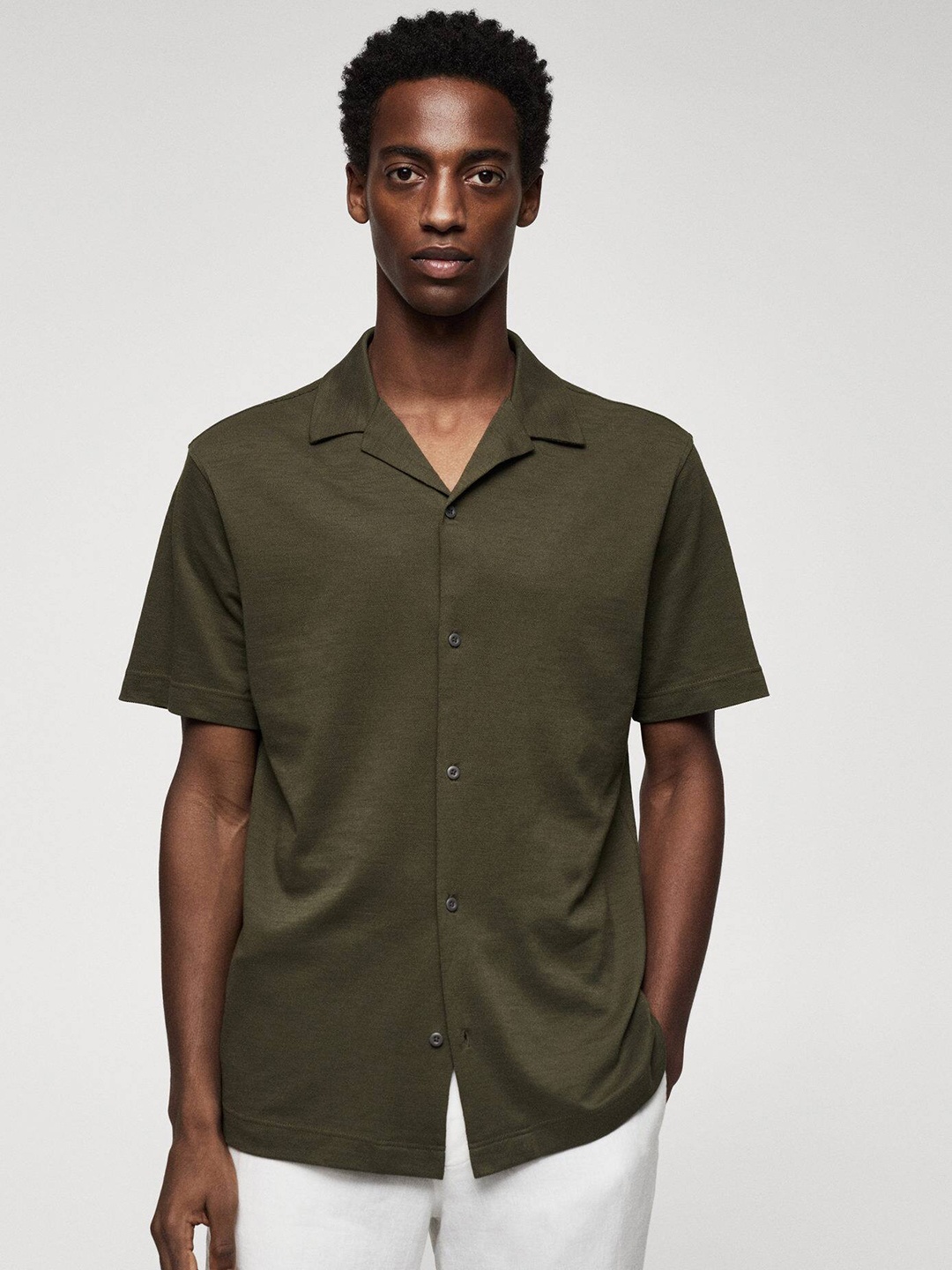 

MANGO MAN Solid Cuban Collar Casual Sustainable Shirt, Olive