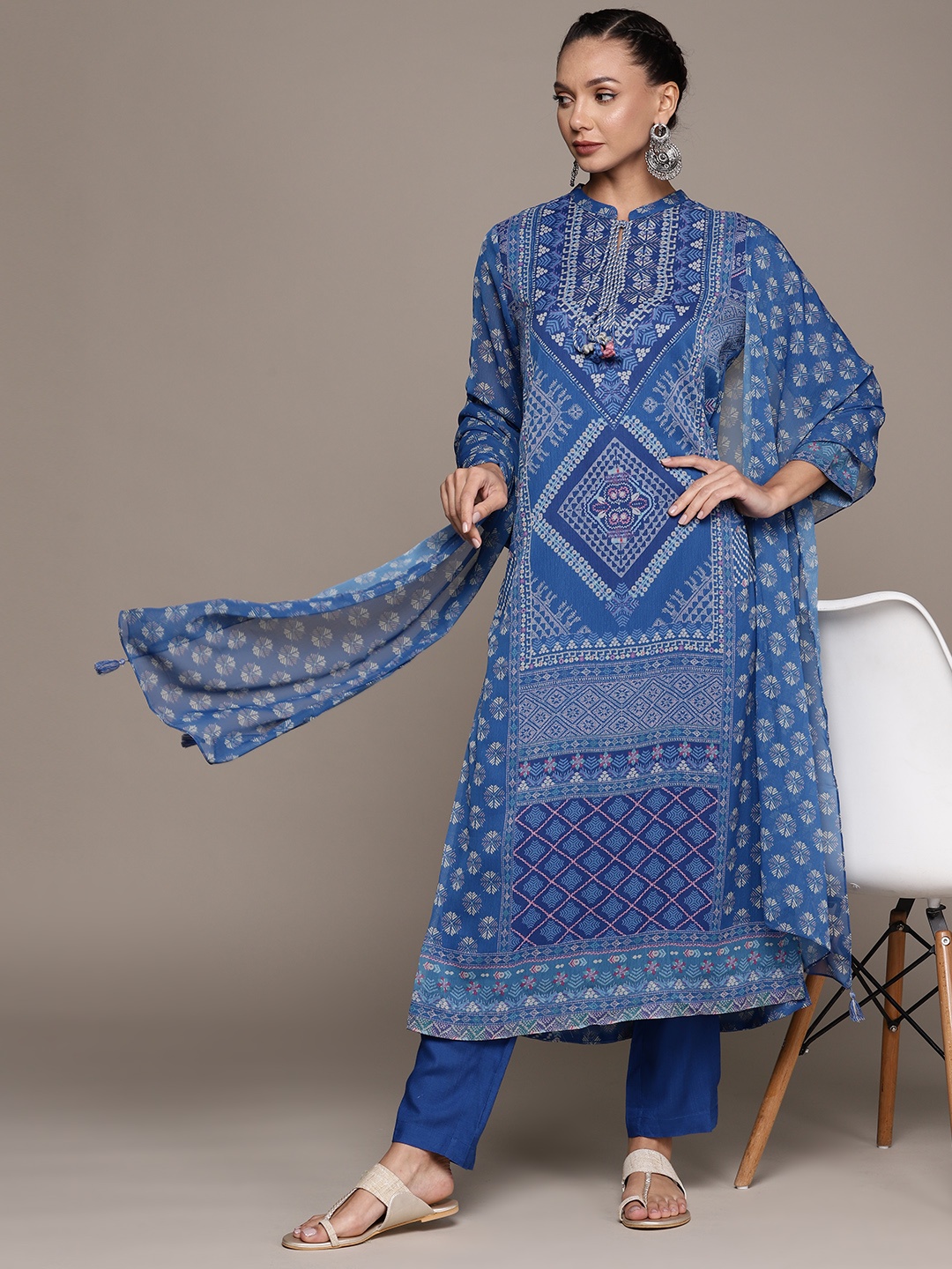 

aarke Ritu Kumar Ethnic Motifs Printed Regular Kurta With Trousers & Dupatta, Blue