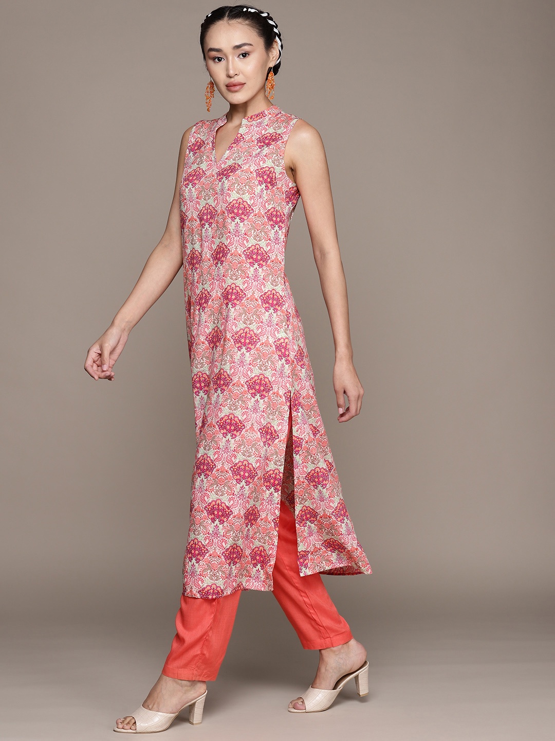 

aarke Ritu Kumar Floral Printed Kurta With Trousers, Pink