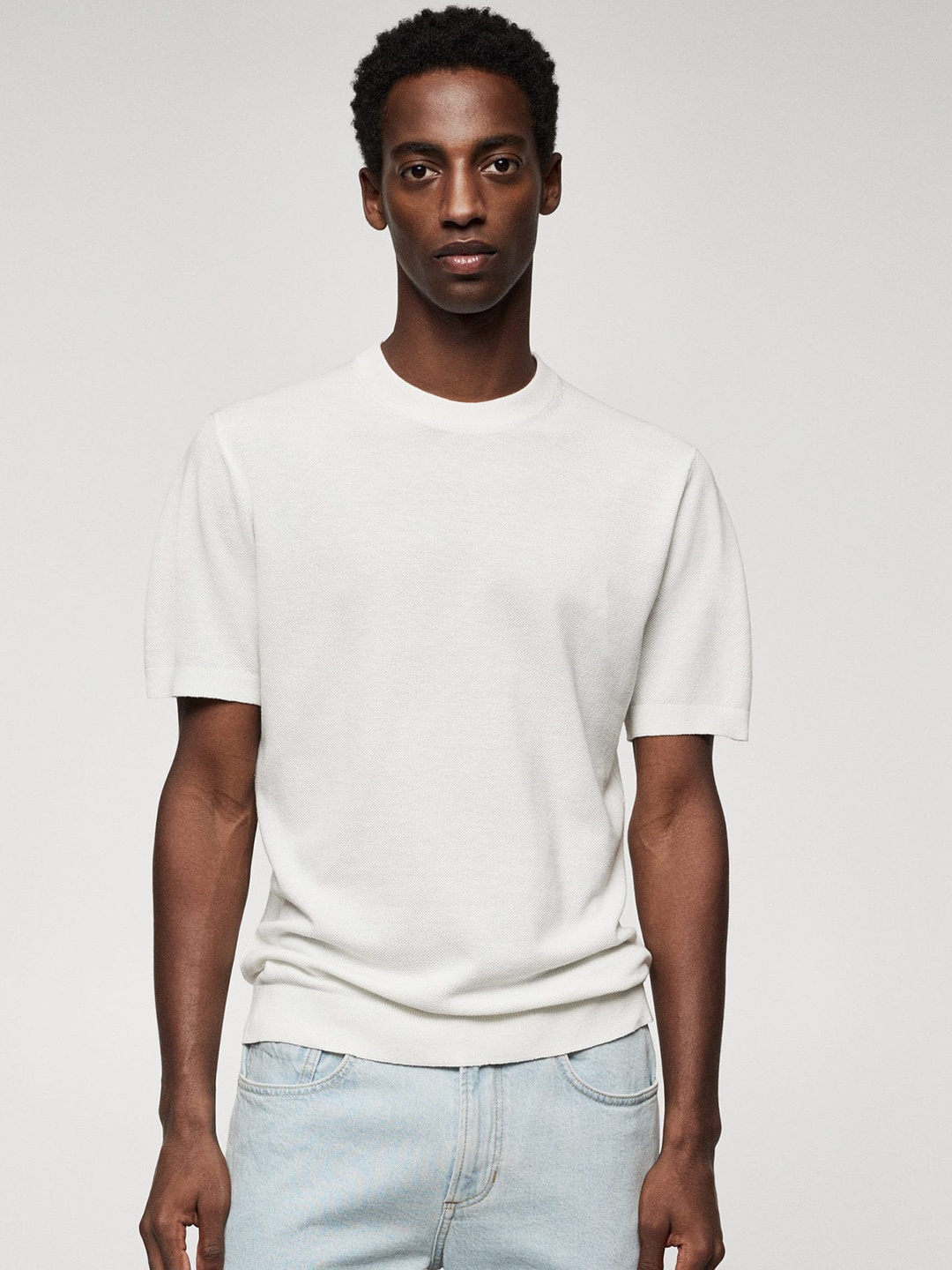 

MANGO MAN Textured T-shirt, Off white