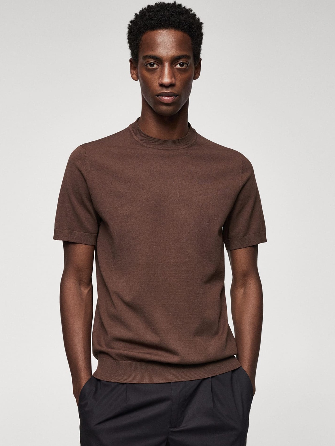 

MANGO MAN Solid Knitted T-shirt, Brown