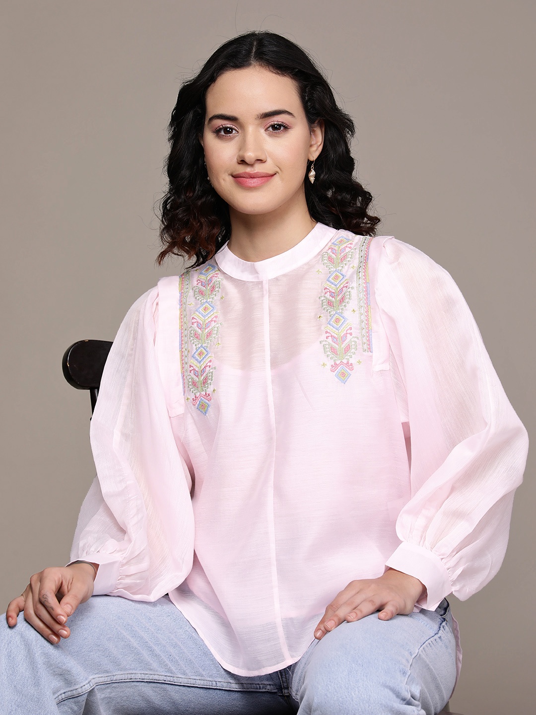 

aarke Ritu Kumar Geometric Embroidered Mandarin Collar Puff Sleeves Top, Pink
