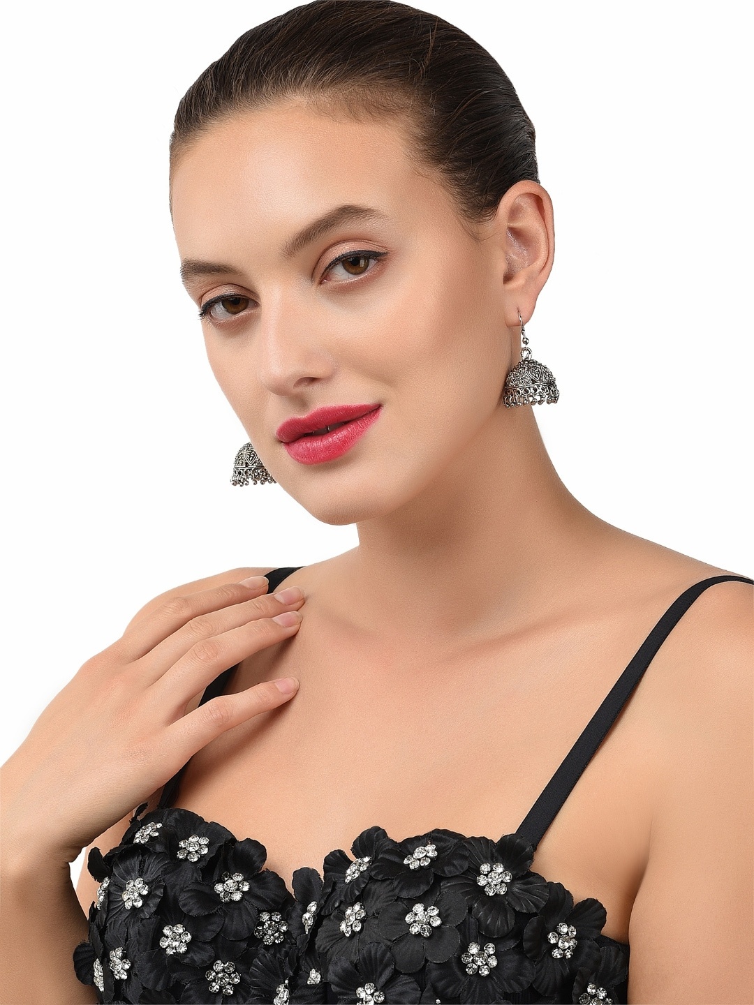 

Zaveri Pearls Oxidised Silver-Plated Dome Shaped Jhumkas
