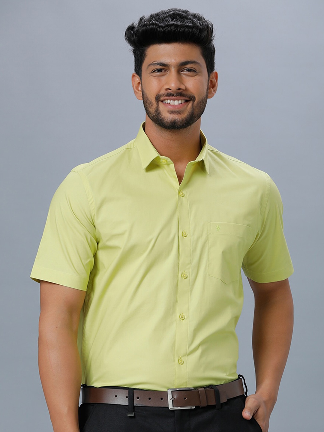 

Ramraj Spread Collar Opaque Cotton Formal Shirt, Yellow