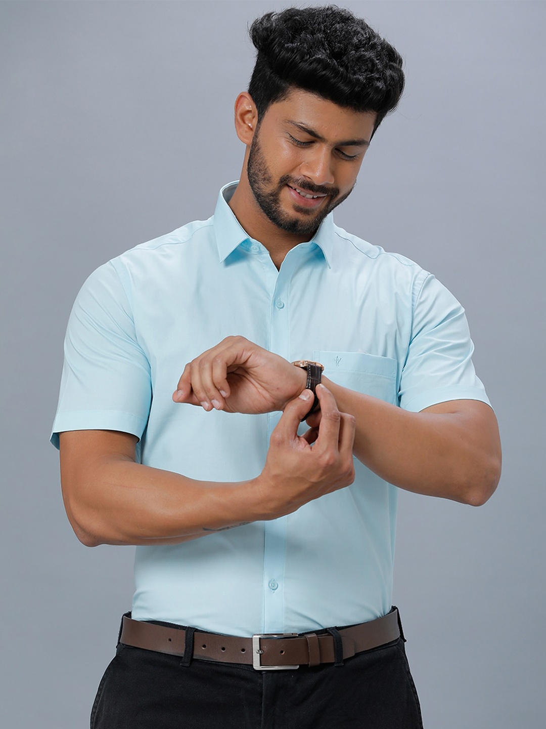 

Ramraj Men Spread Collar Opaque Cotton Formal Shirt, Blue