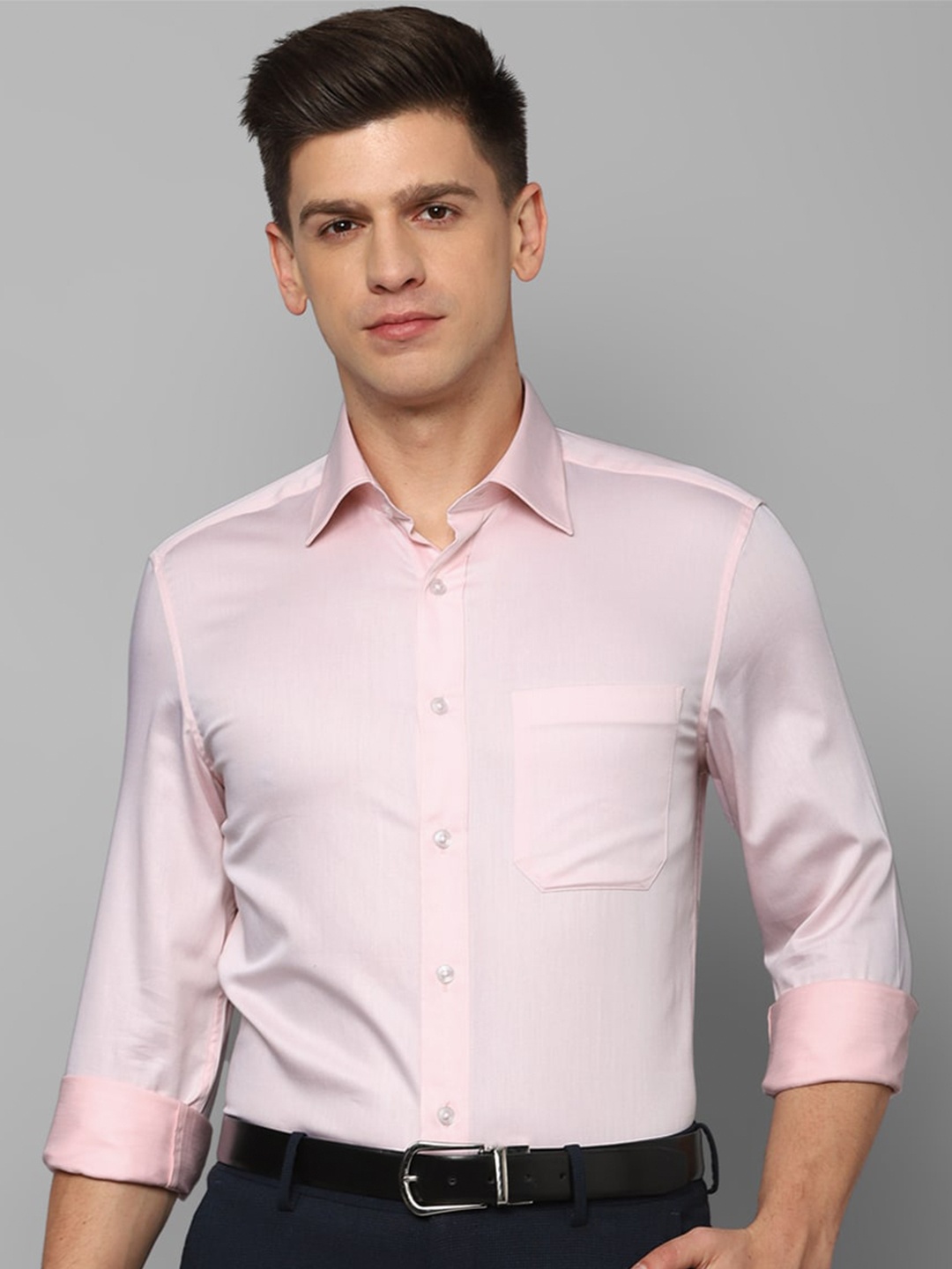 

Louis Philippe Regular Fit Opaque Formal Shirt, Pink