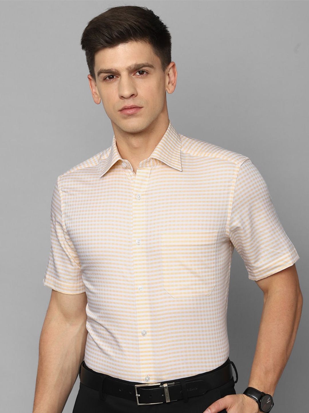 

Louis Philippe Checked Opaque Pure Cotton Formal Shirt, Yellow