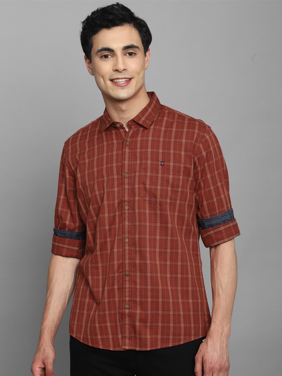 

Louis Philippe Jeans Men Grid Tattersall Checks Pure Cotton Slim Fit Casual Shirt, Red