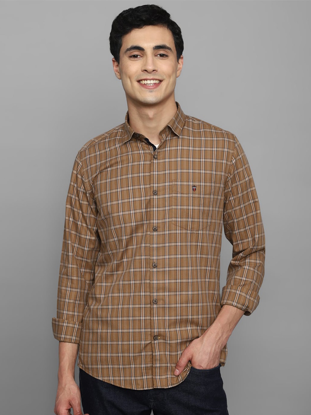 

Louis Philippe Sport Men Slim Fit Tartan Checked Pure Cotton Casual Shirt, Brown