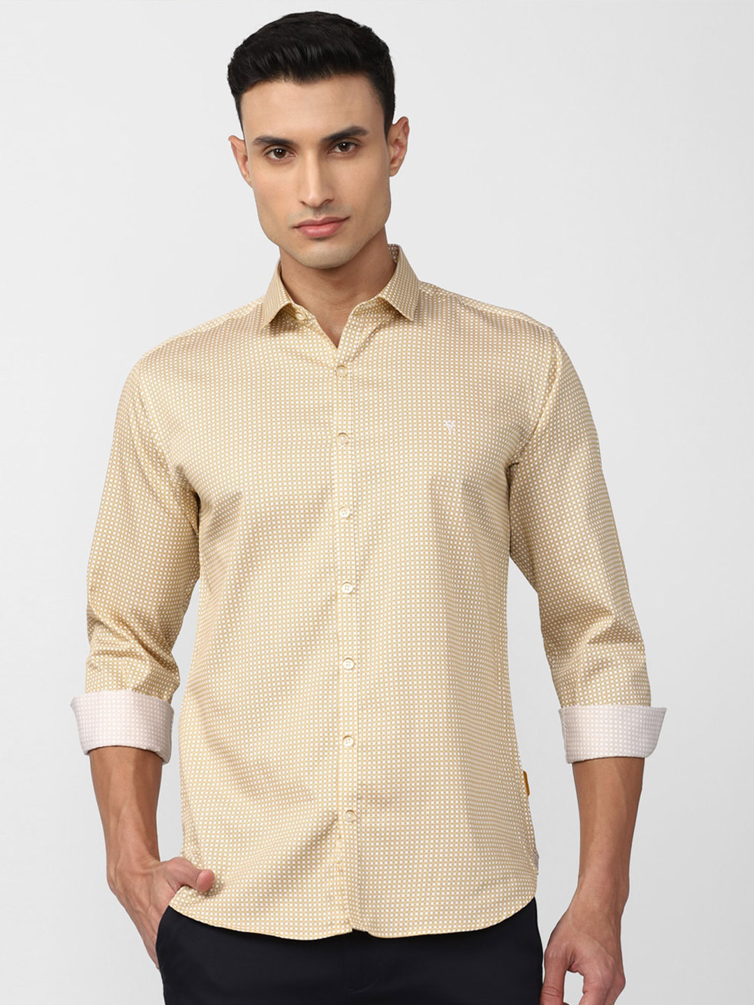 

V Dot Slim Fit Opaque Printed Casual Shirt, Beige