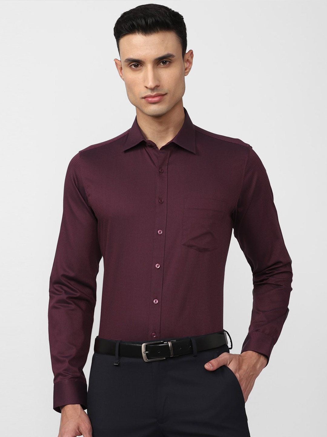 

Van Heusen Slim Fit Opaque Formal Shirt, Maroon