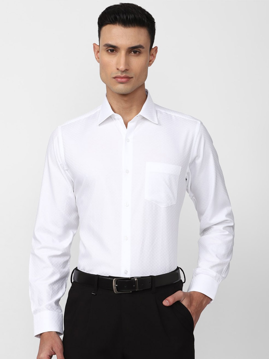 

Van Heusen Opaque Formal Shirt, White