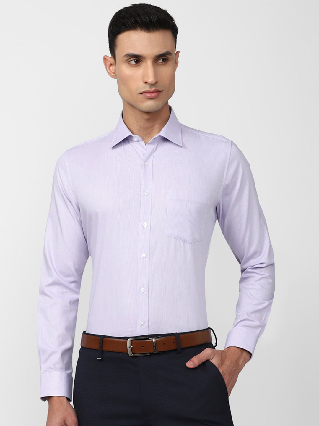 

Van Heusen Slim Fit Opaque Formal Shirt, Purple