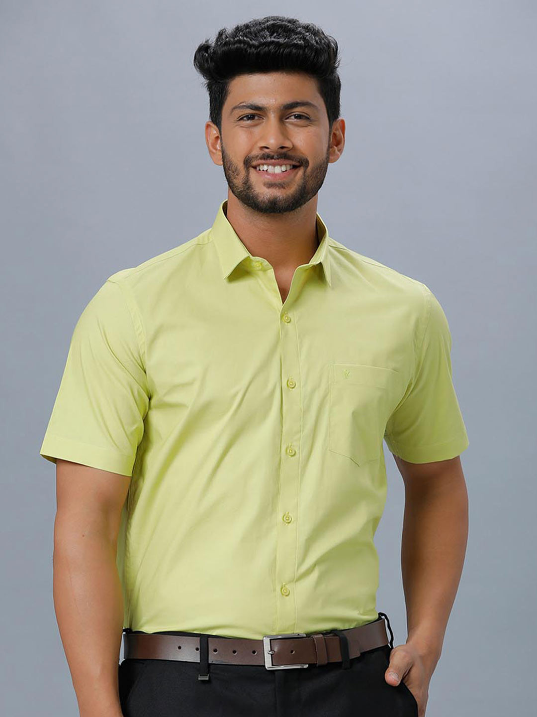 

Ramraj Men Cotton Short Sleeves Opaque Formal Shirt, Yellow