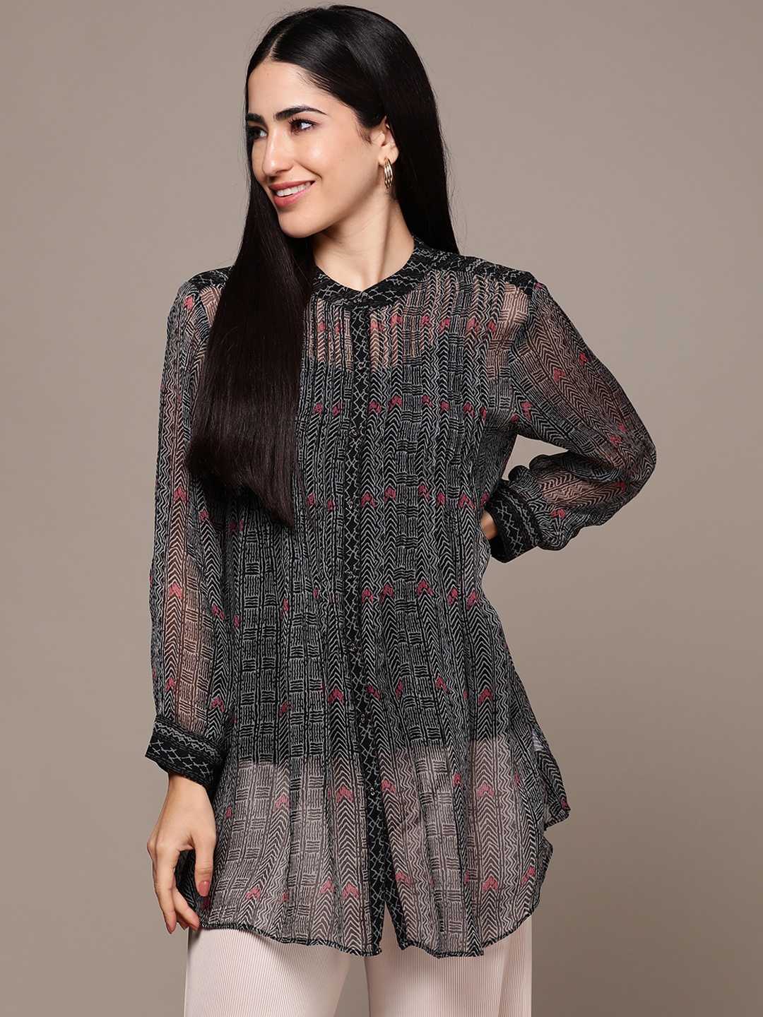 

Ritu Kumar Relaxed Sheer Printed Casual Shirt With Inner, Black