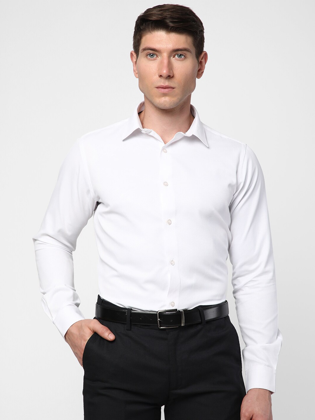 

R&B Textured Spread Collar Opaque Formal Shirt, White