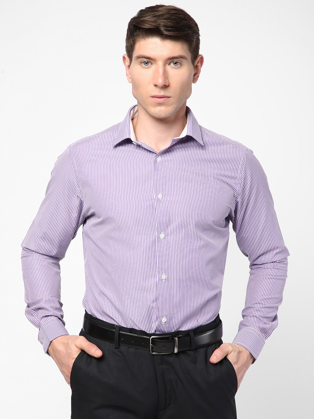 

R&B Pinstripes Spread Collar Opaque Striped Formal Shirt, Purple