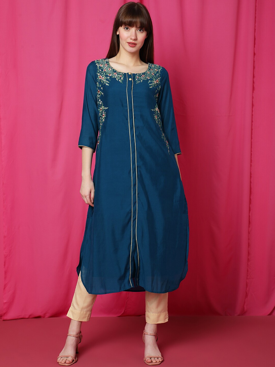 

Indifusion Floral Embroidered Thread Work A-Line Kurta, Blue