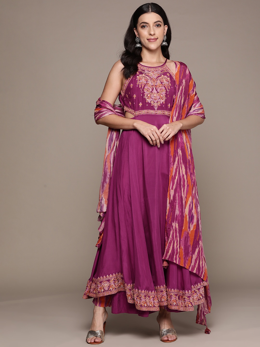 

Ritu Kumar Ethnic Motifs Embroidered Mirror Work Kurta With Trousers & Dupatta, Purple