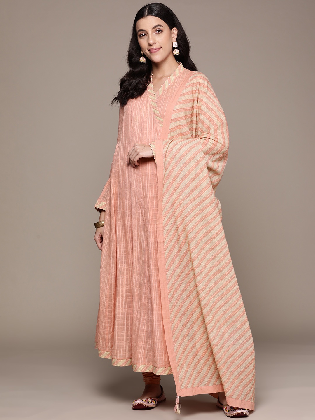 

Ritu Kumar Angrakha Beads & Stones Pure Cotton Kurta With Leggings & Dupatta, Peach