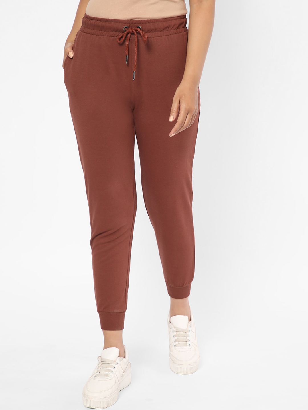 

R&B Women Regular Fit Mid-Rise Cotton Joggers, Brown