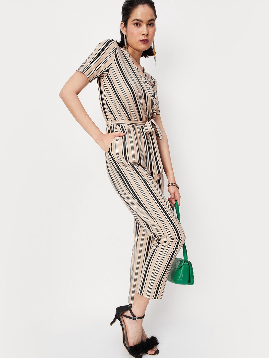 

max V-Neck Striped Waist Tie-Up Basic Jumpsuit, Brown