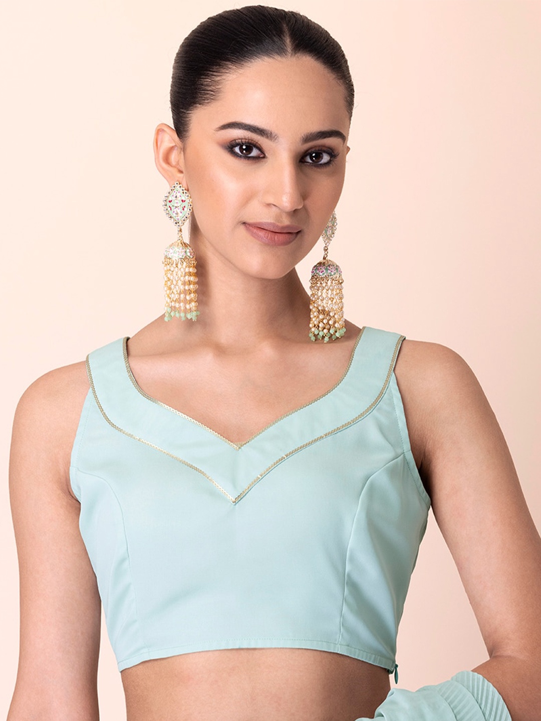 

Rang by Indya Sequinned Sweatheart Neck Saree Blouse, Turquoise blue