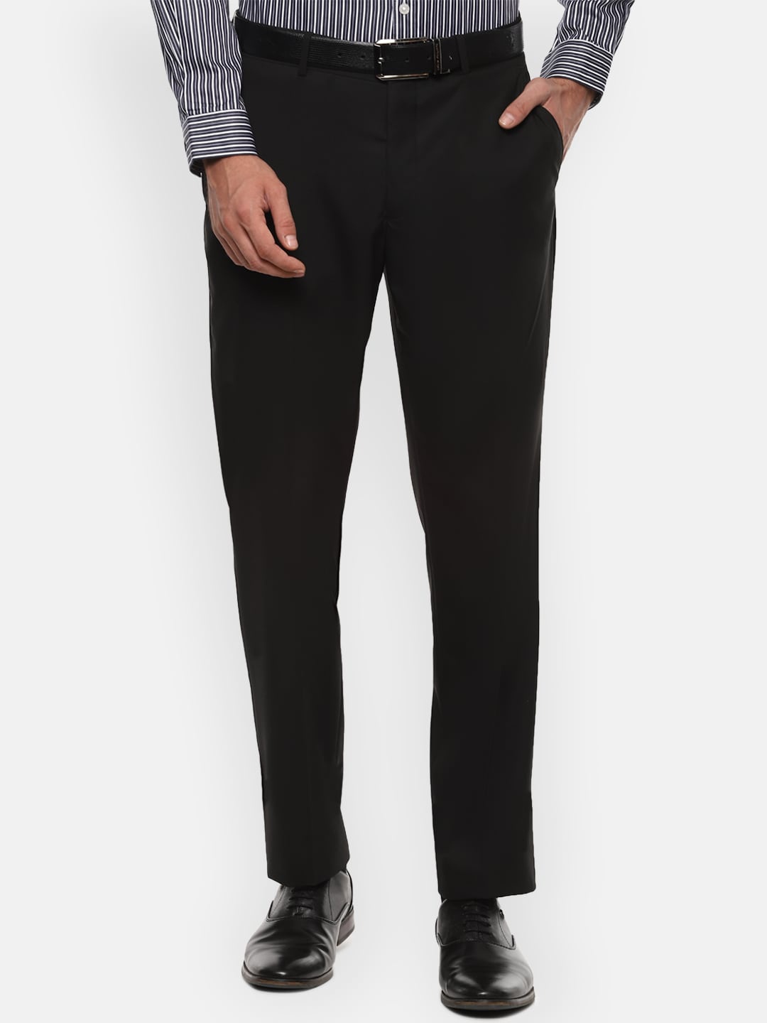 

Louis Philippe Men Slim Fit Formal Trousers, Black