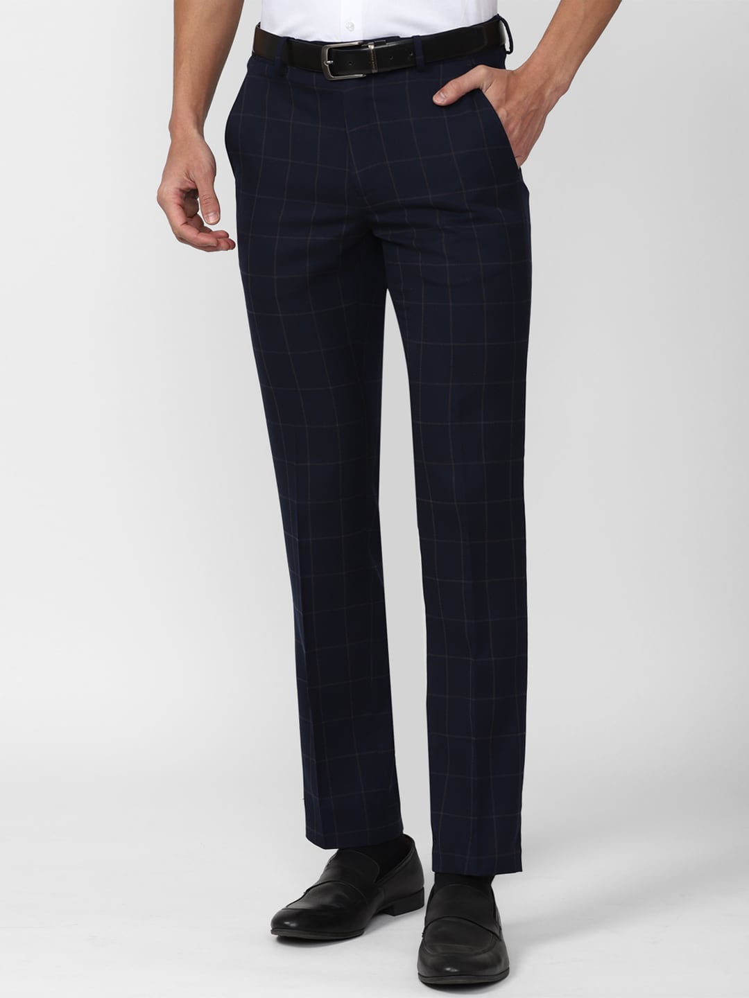 

Van Heusen Men Checked Slim Fit Formal Trousers, Navy blue