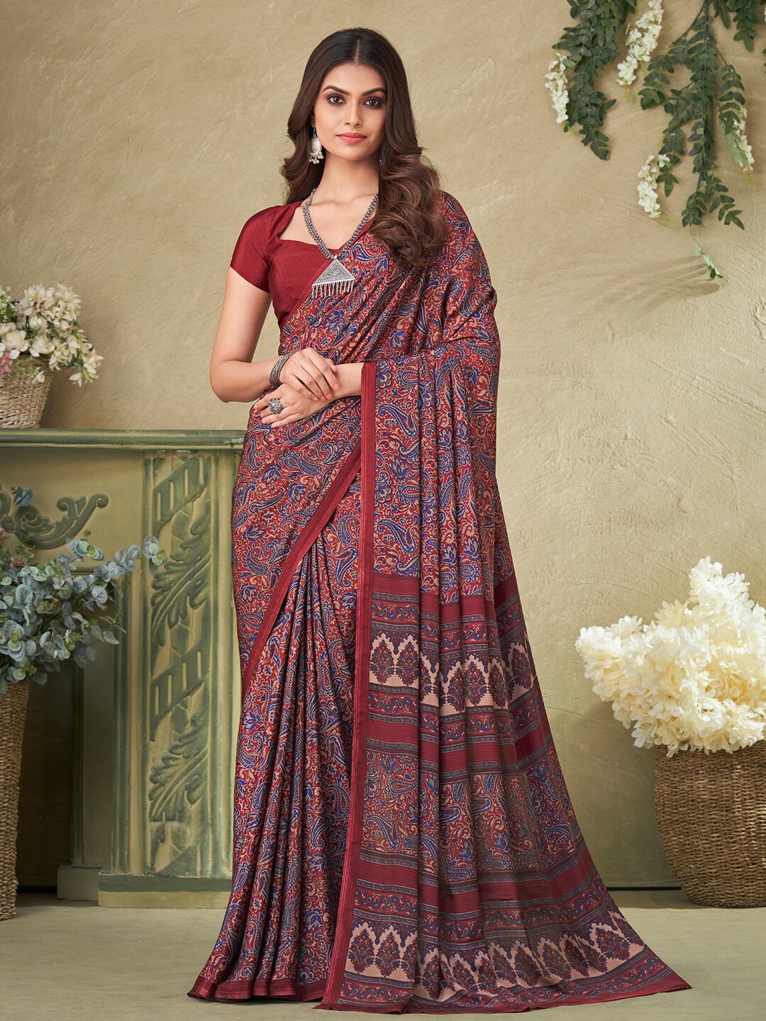 

Kasak Ethnic Motifs Printed Silk Blend Saree, Maroon