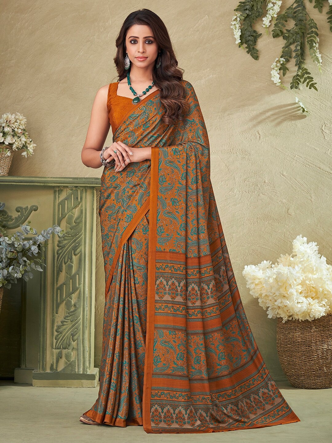 

Kasak Paisley Printed Saree, Orange