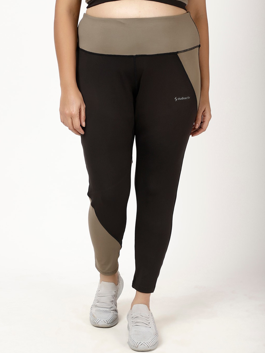 

STUDIOACTIV Women Colorblocked Four-Way Stretch Tights, Black