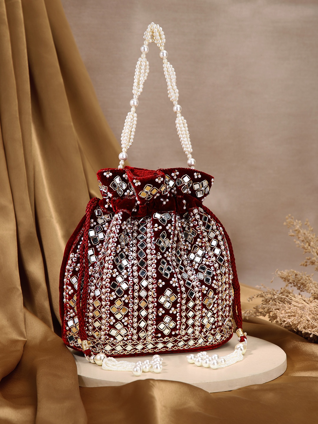 

Peora Embellished Potli, Maroon