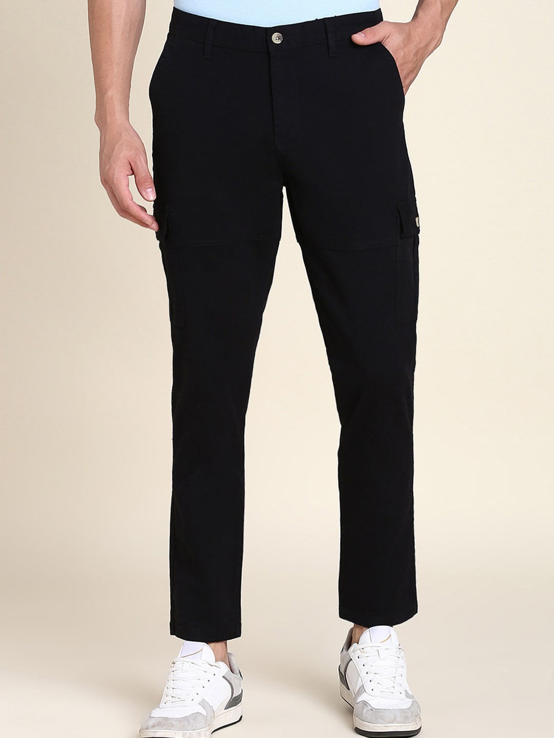 

Dennis Lingo Men Comfort Slim Fit Cargo Trousers, Black