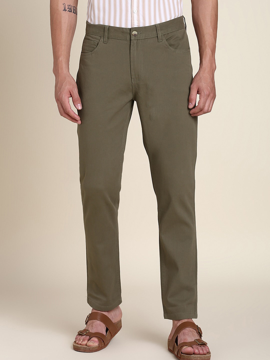 

Dennis Lingo Men Slim Fit Chino Trousers, Olive
