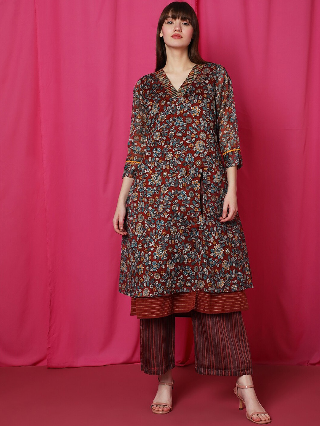 

Indifusion Ethnic Motifs Printed Layered A-Line Kurta with Trousers, Maroon