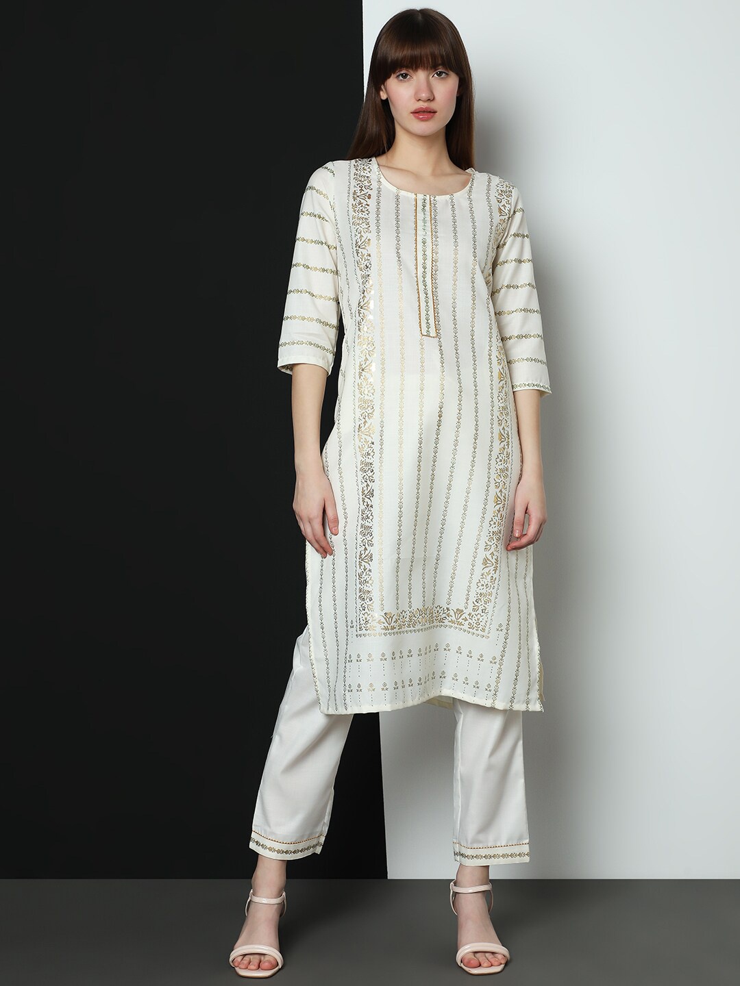 

Indifusion Ethnic Motifs Printed Kurta with Trousers, Off white