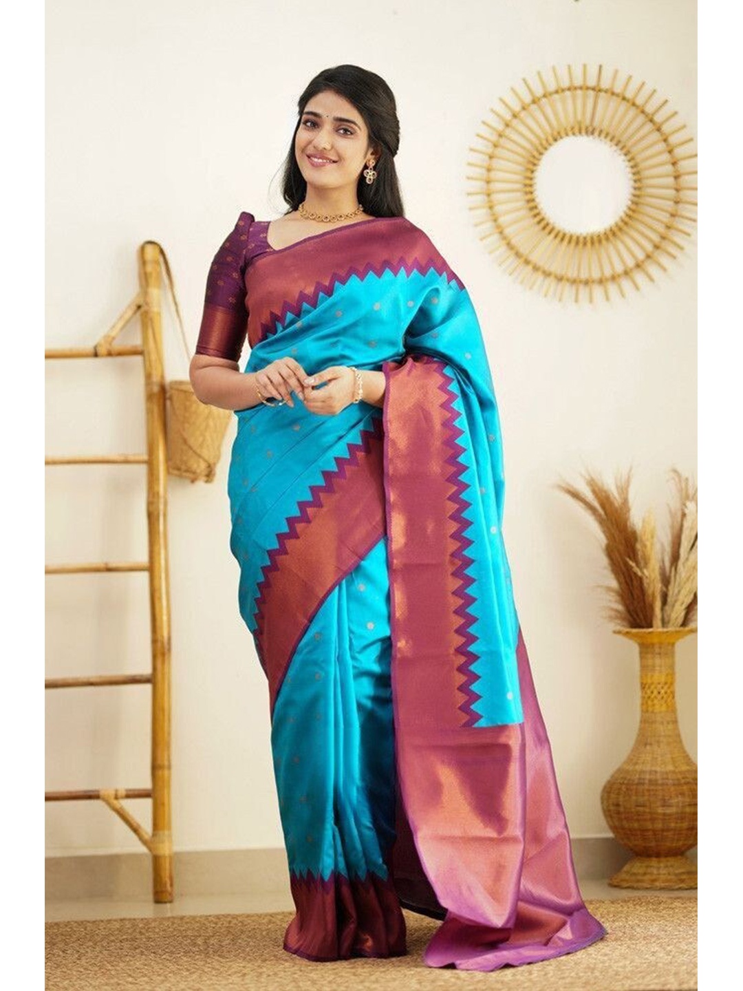 

Wuxi Ethnic Motif Woven Design Zari Pure Silk Banarasi Saree, Turquoise blue
