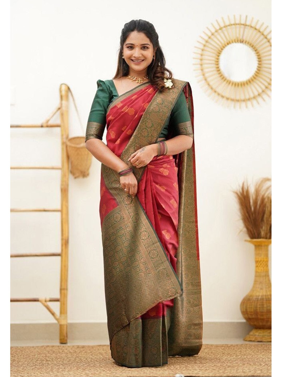

Wuxi Woven Design Zari Pure Silk Banarasi Saree, Red