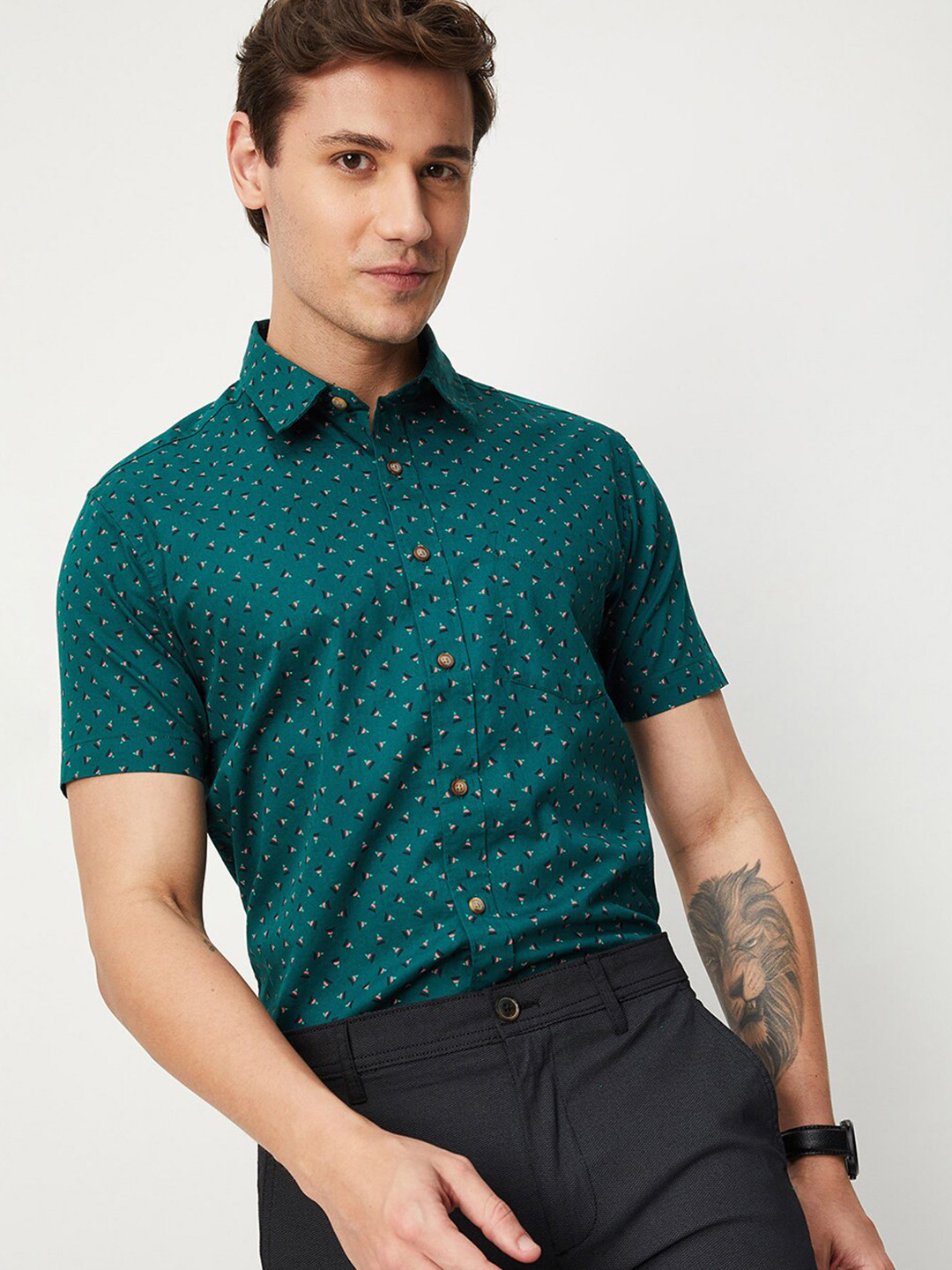 

max Men Pure Cotton Regular Fit Casual Shirt, Green