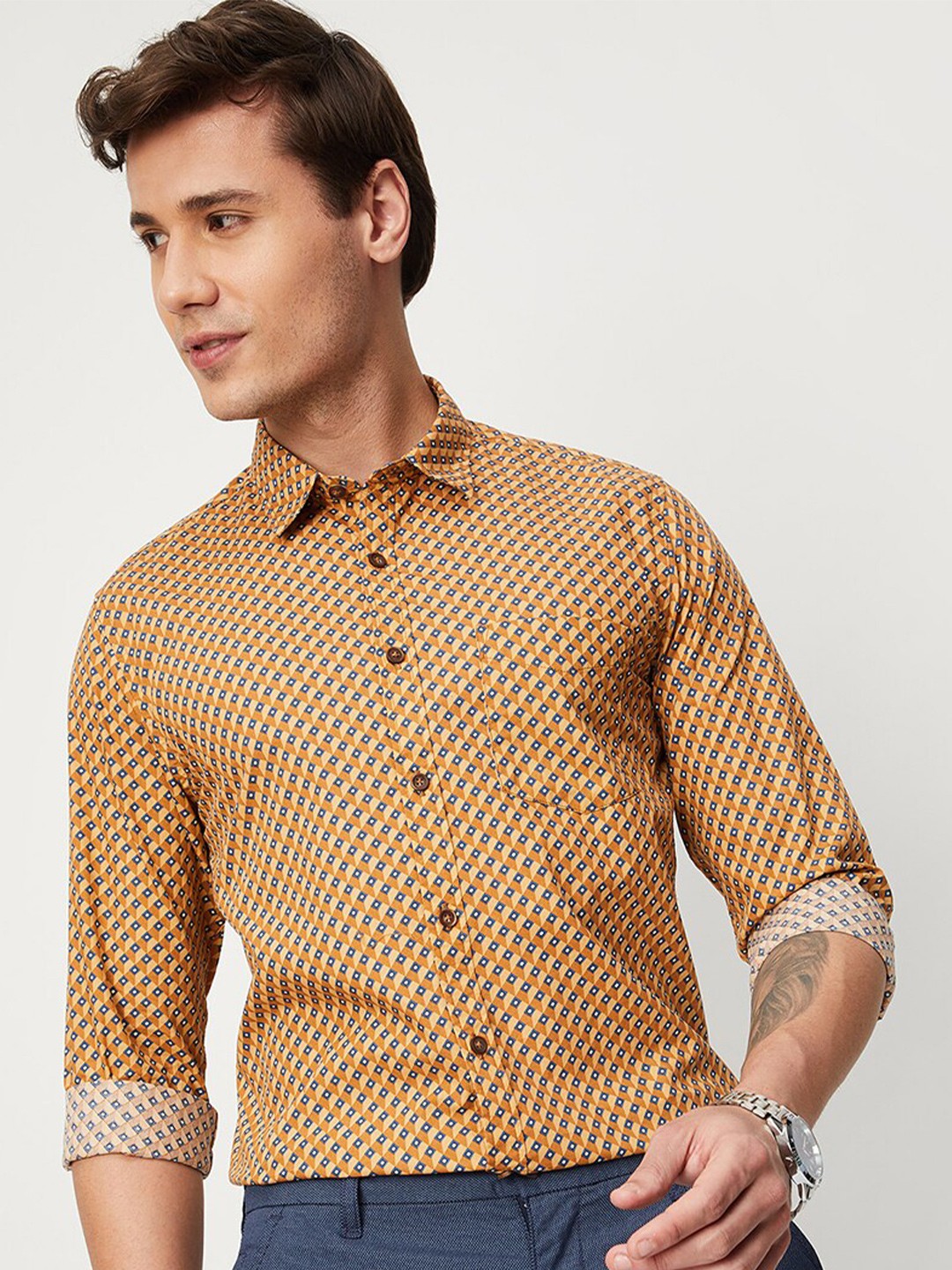 

max Men Polka Dot Printed Pure Cotton Casual Shirt, Yellow
